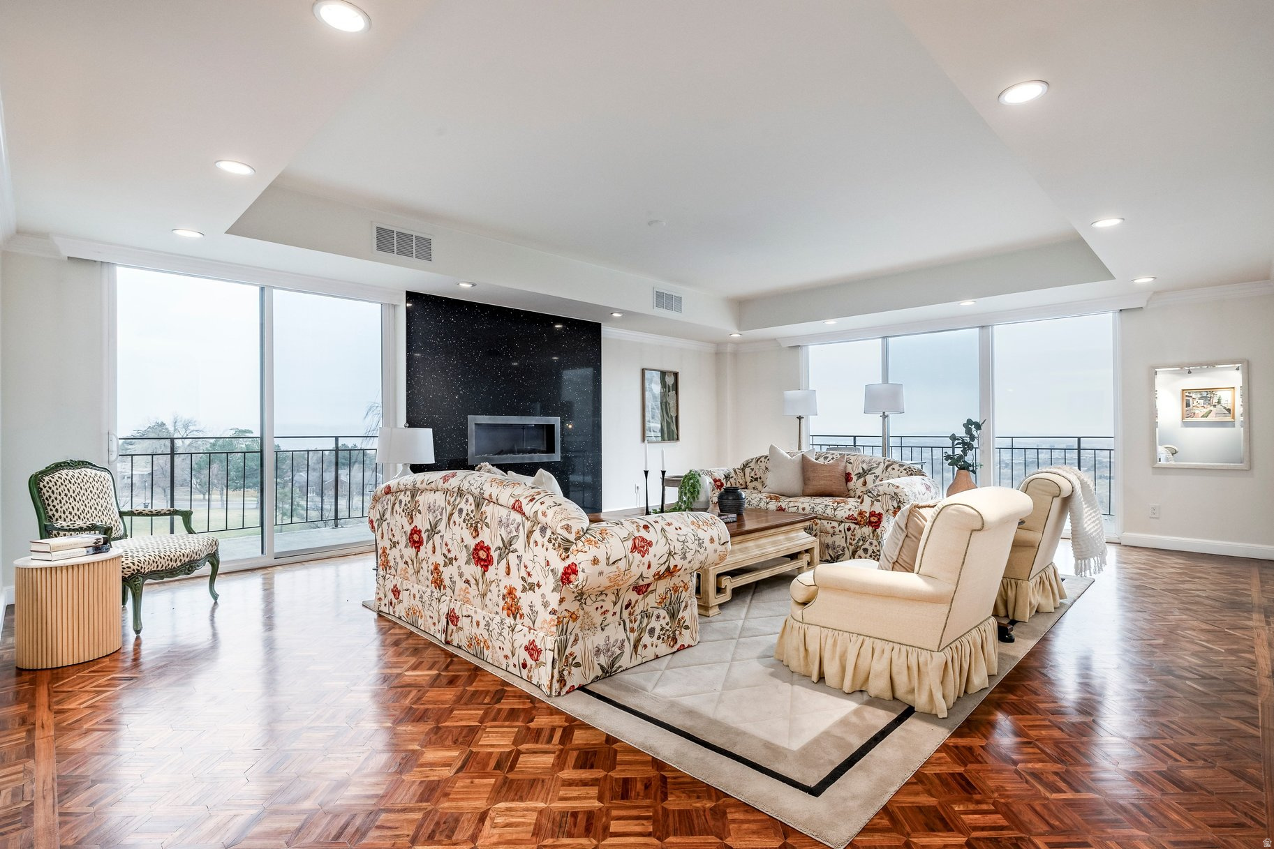 DONNER PLACE - Residential