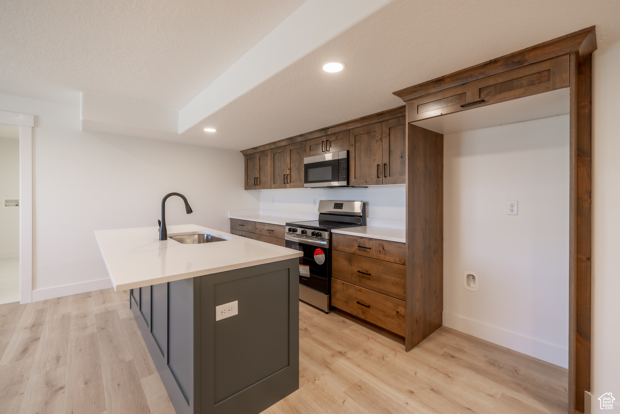 SUNNYSIDE ESTATES SUBDIVISION - Residential