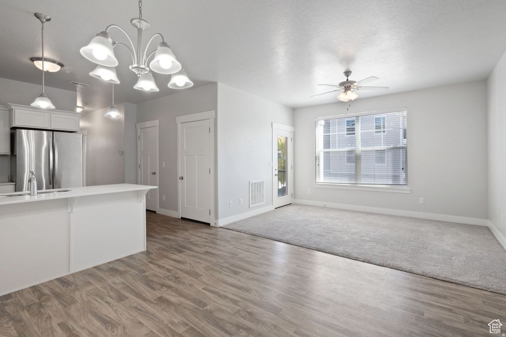 Photo of 633 N SUN PEAK DR W, Vineyard, UT 84059 (MLS # 2152898)