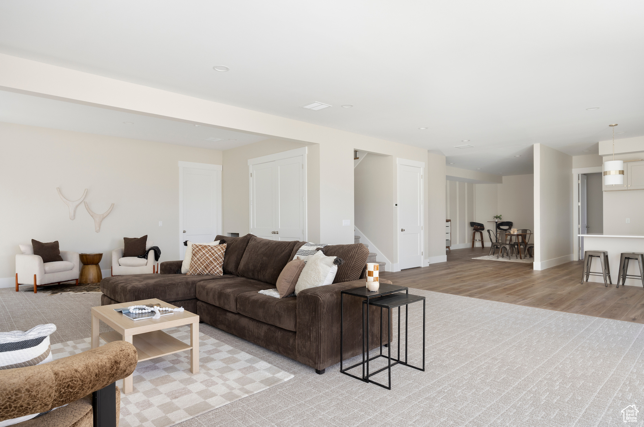 MEADOWS - Residential