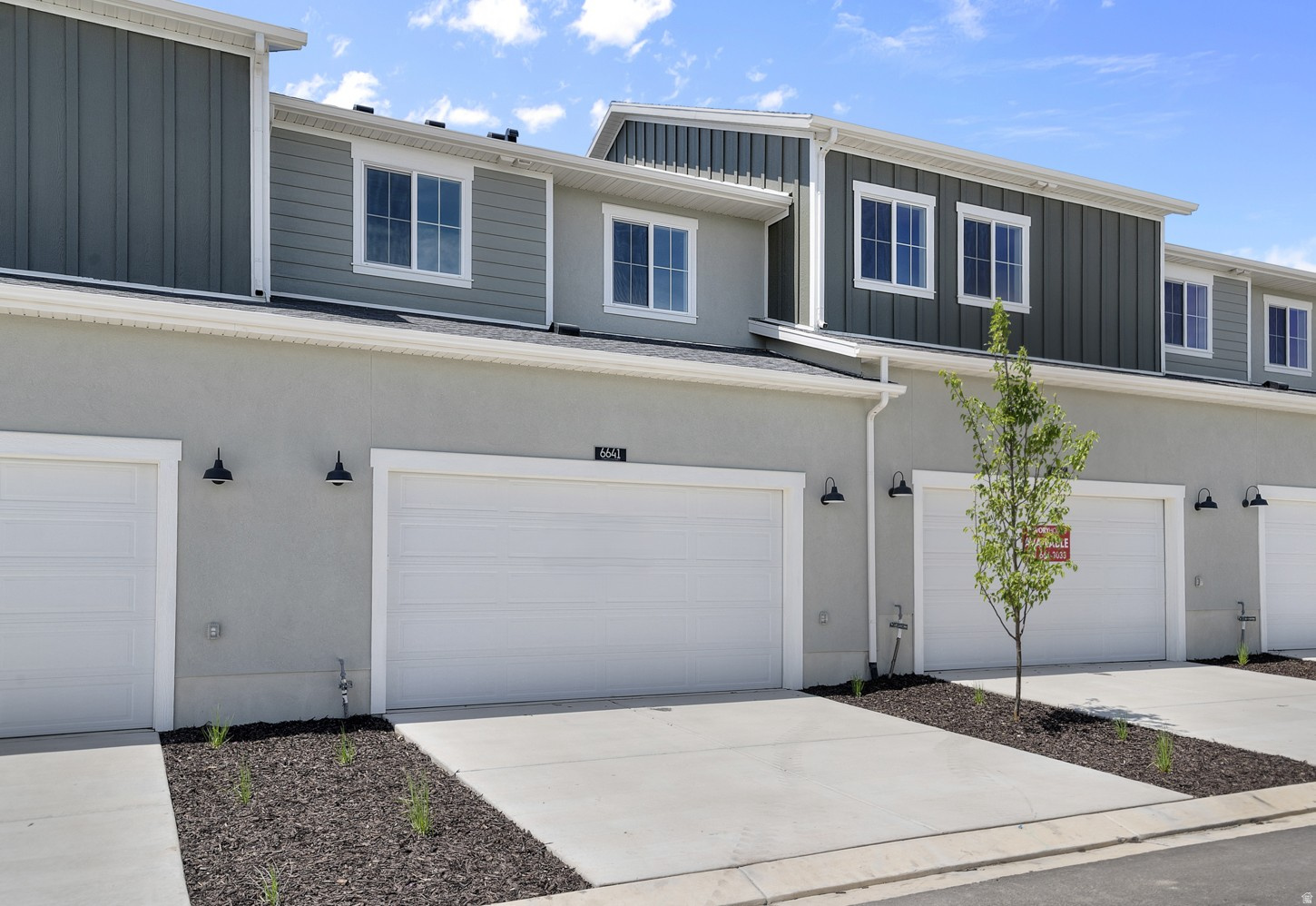 OVERLAND TOWNS V2 408 - Residential