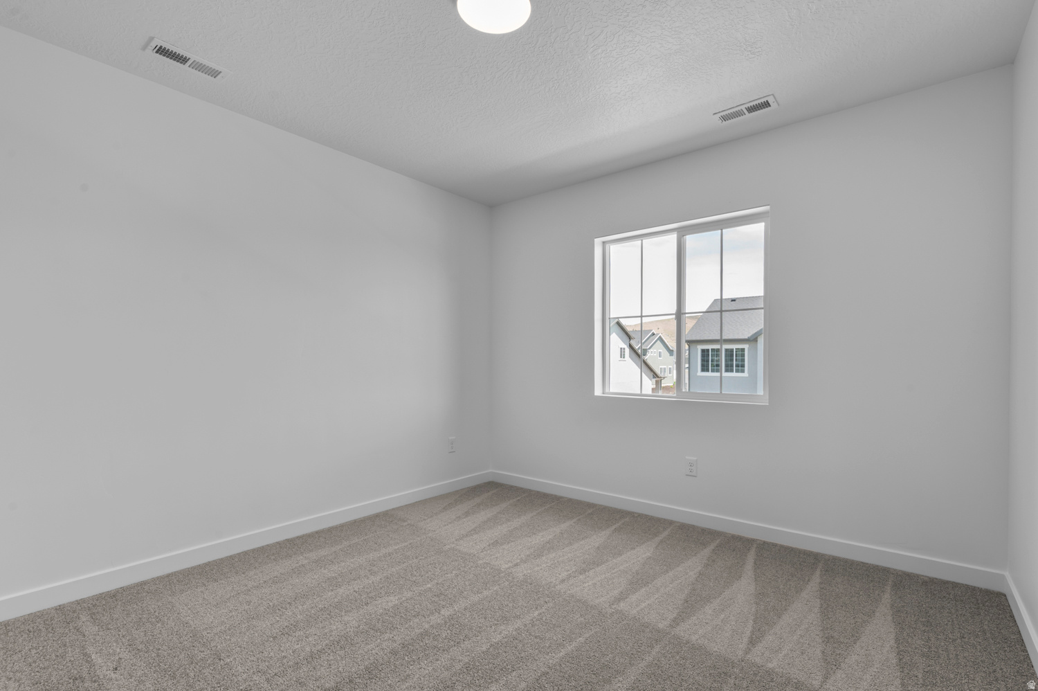 OVERLAND TOWNS V2 408 - Residential