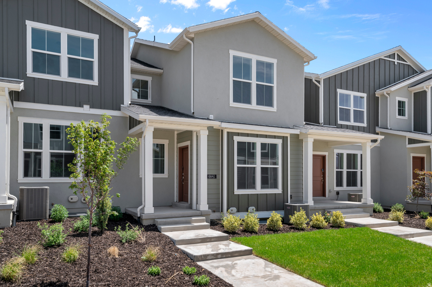 OVERLAND TOWNS V2 408 - Residential