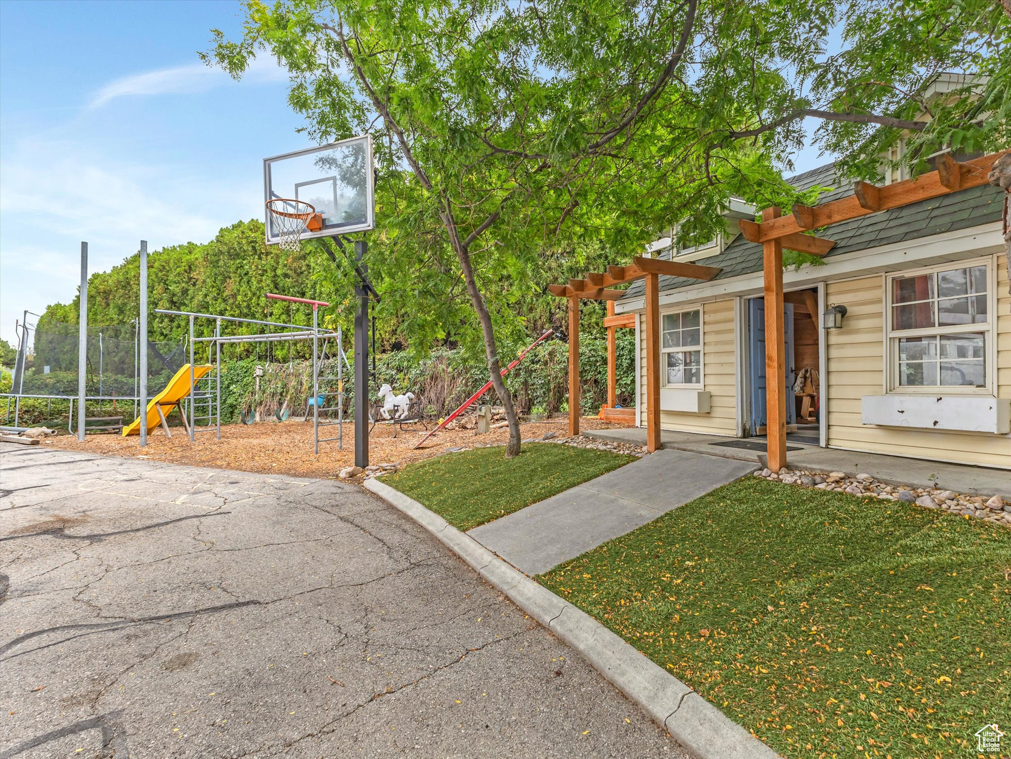 BONANZA ACRES - Residential