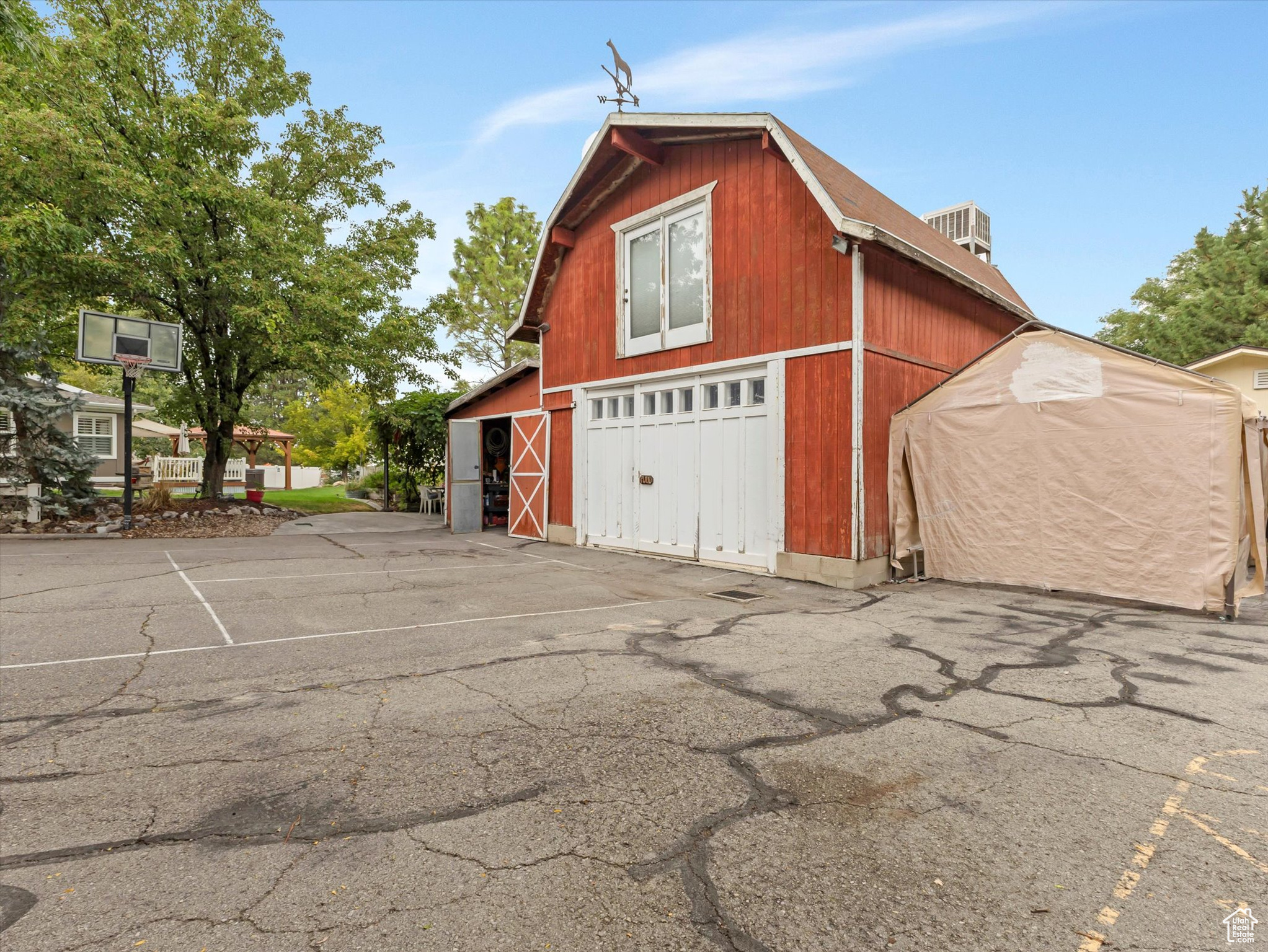 BONANZA ACRES - Residential