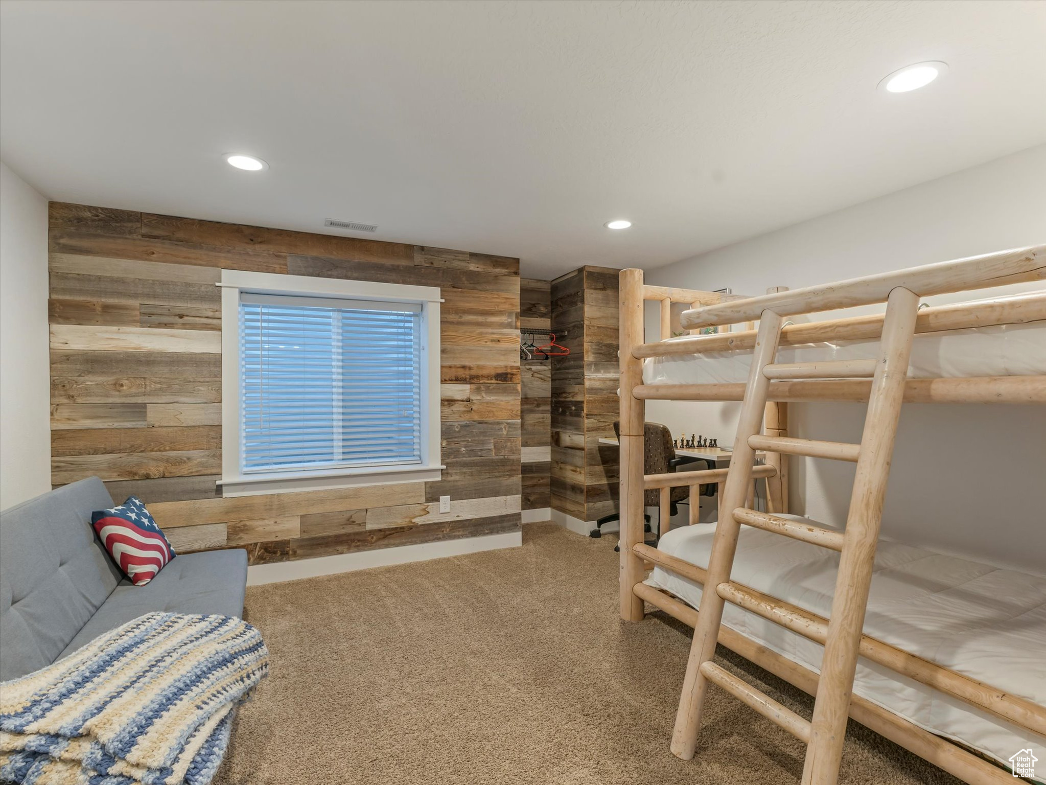 BONANZA ACRES - Residential
