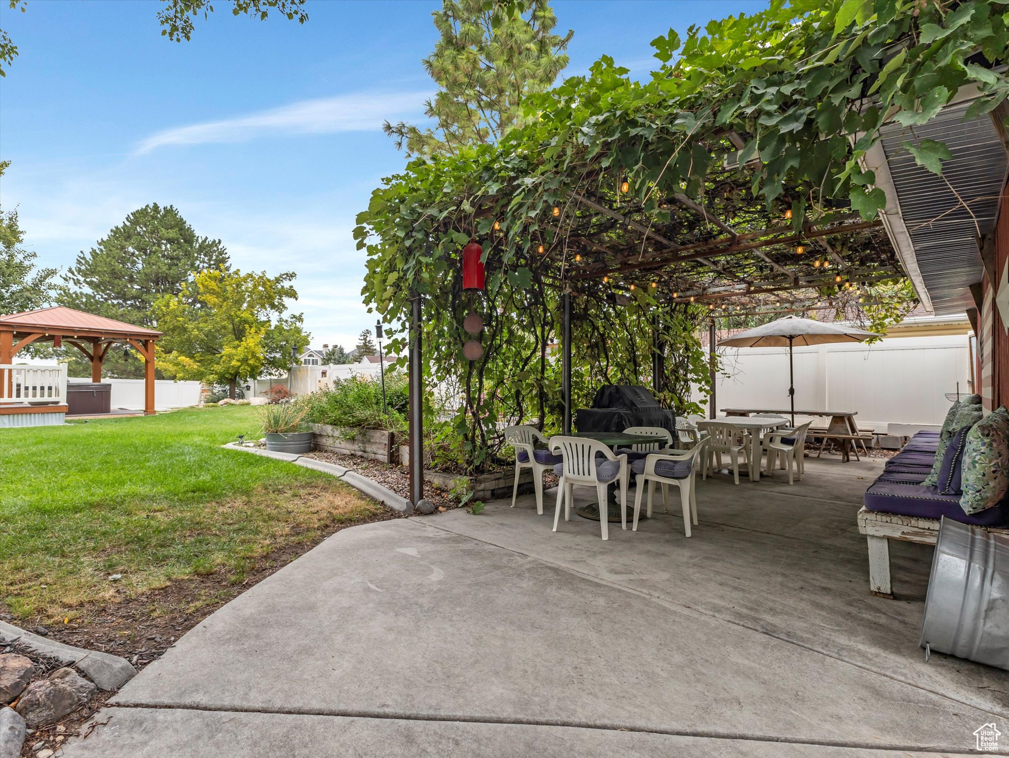 BONANZA ACRES - Residential