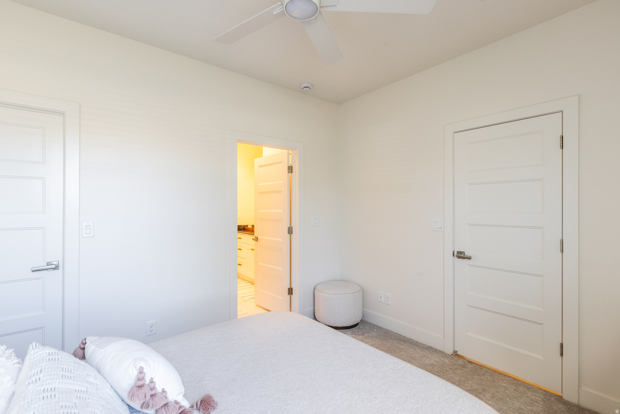 DESERT FIELDS - Residential