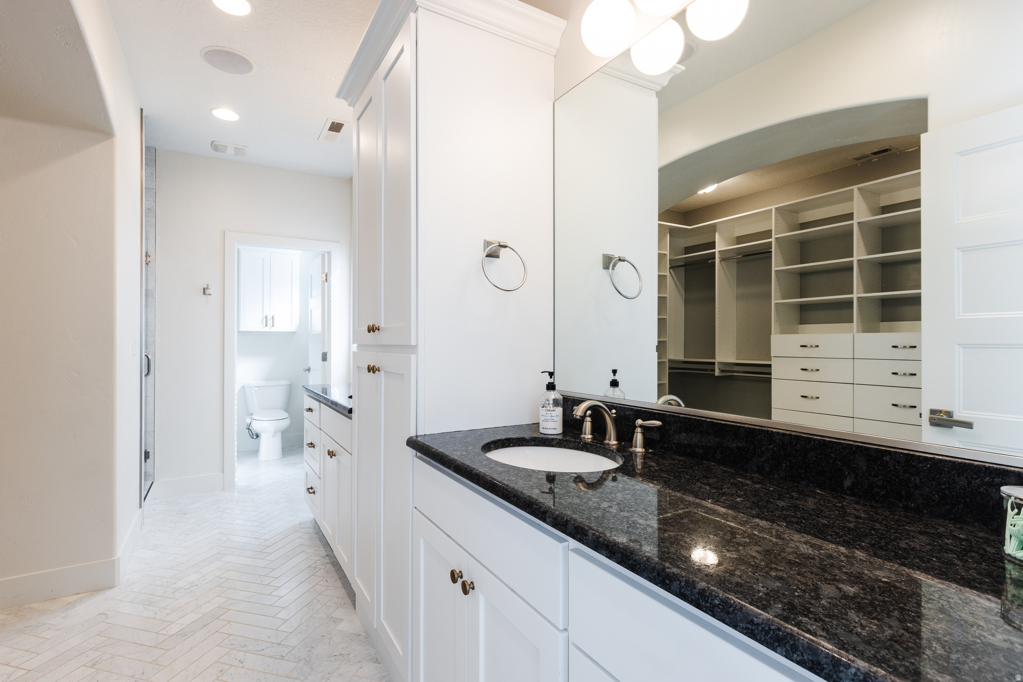 DESERT FIELDS - Residential