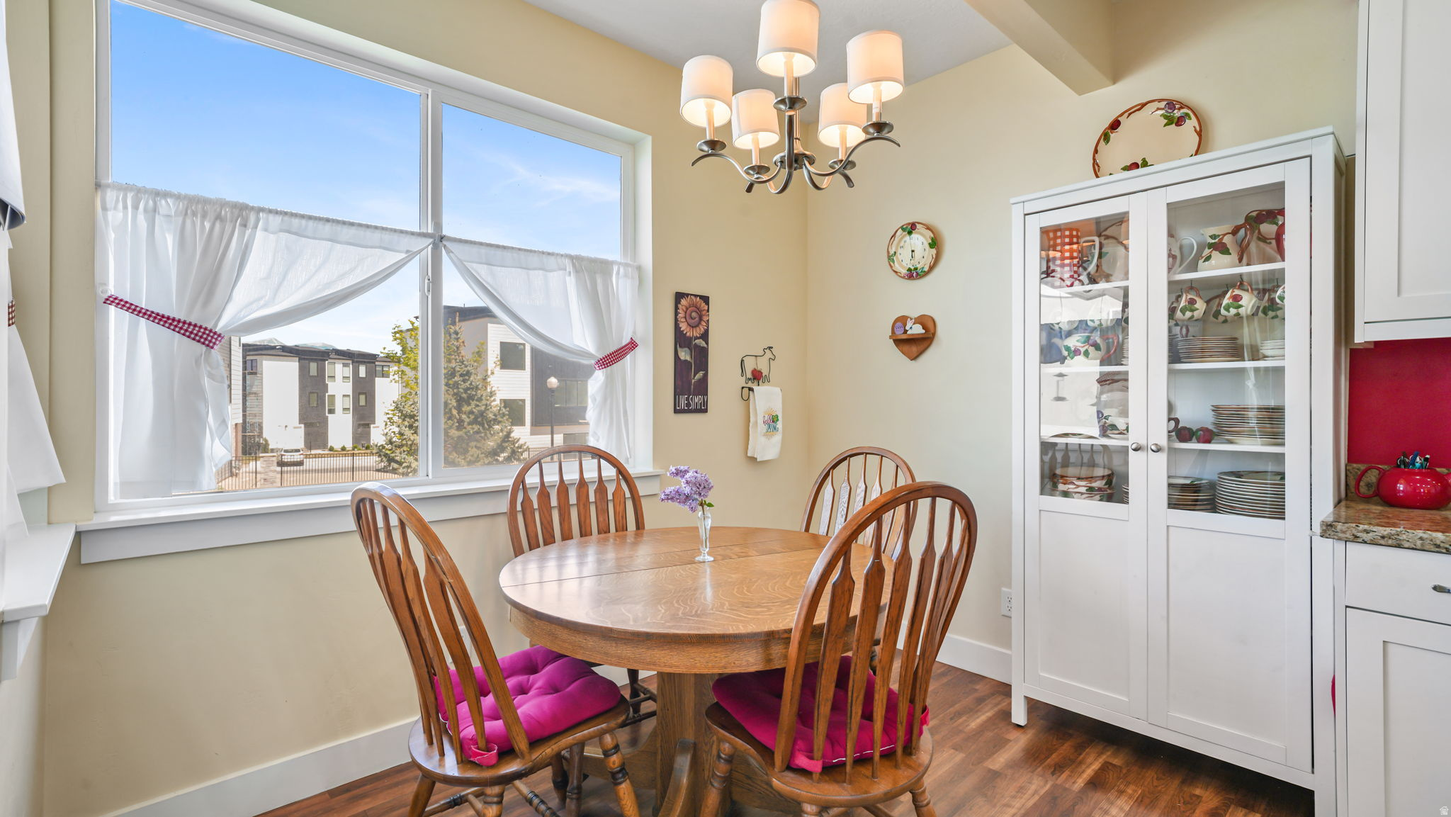 TALONS COVE - Residential