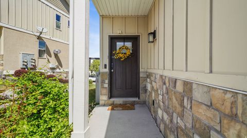 Tiny photo for 2314 S LONG DR, Saratoga Springs, UT 84045 (MLS # 2149998)