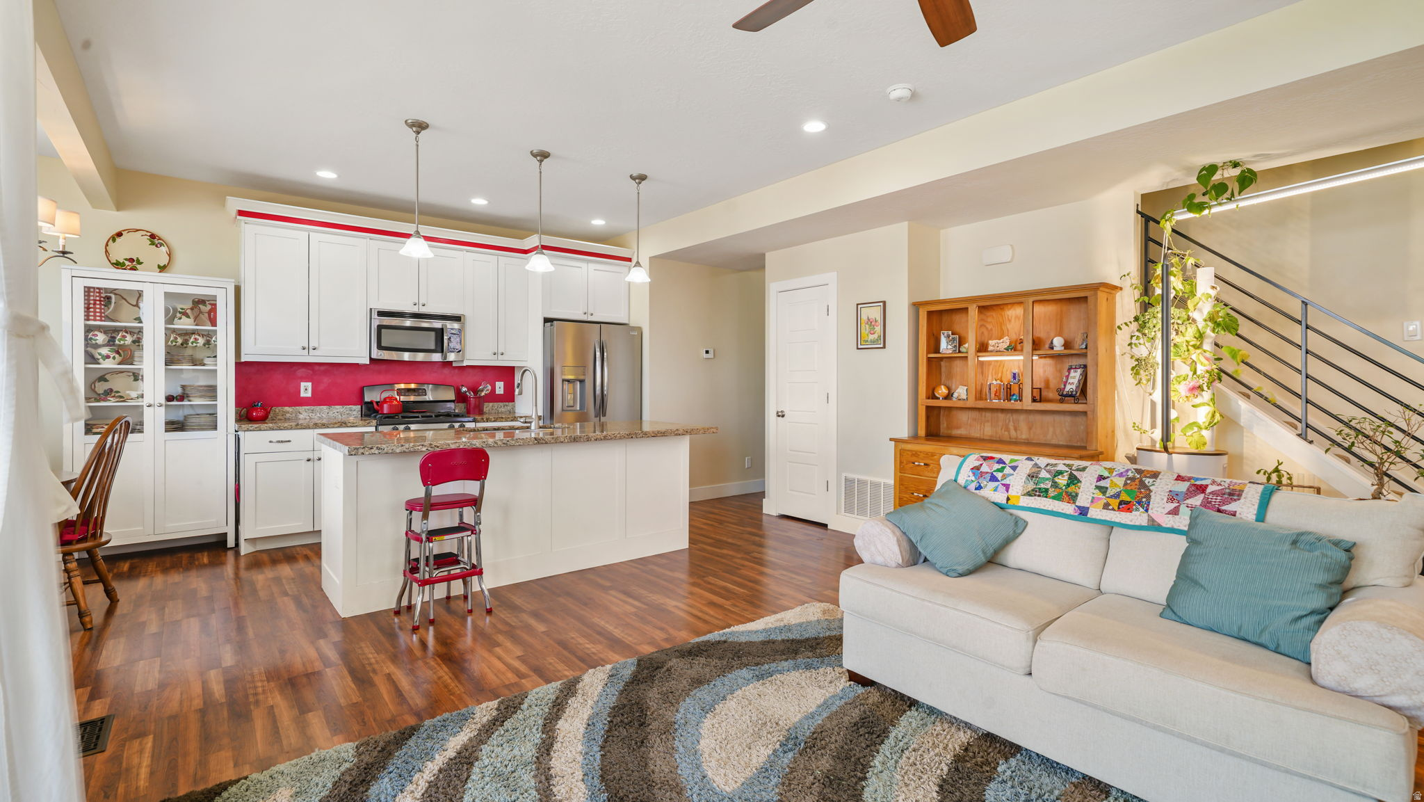 TALONS COVE - Residential