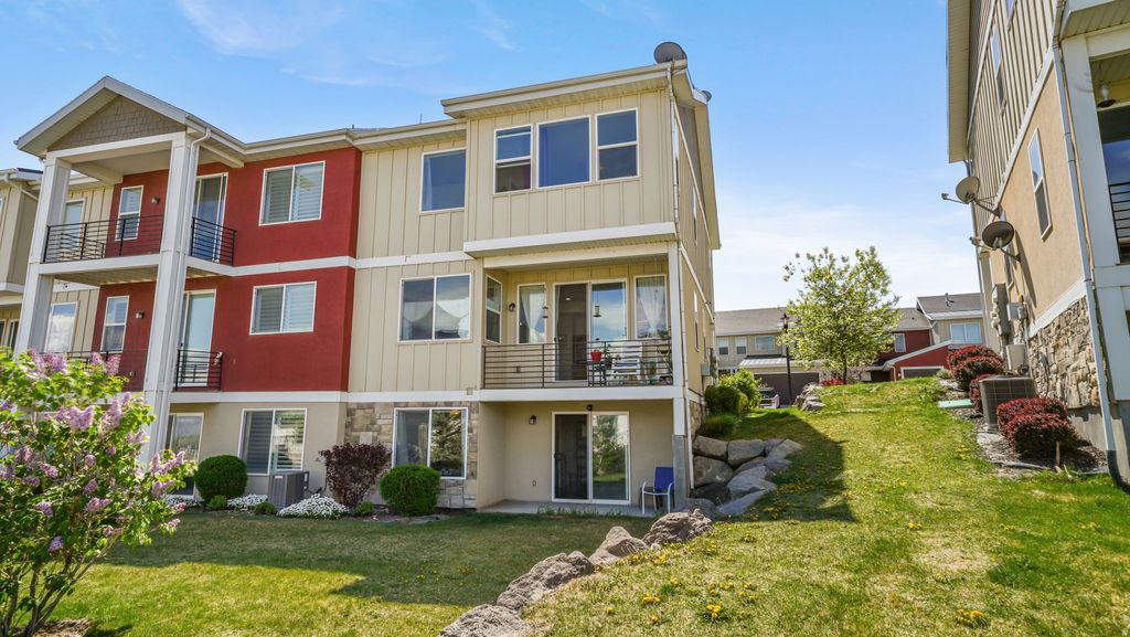 Photo of 2314 S LONG DR, Saratoga Springs, UT 84045 (MLS # 2149998)