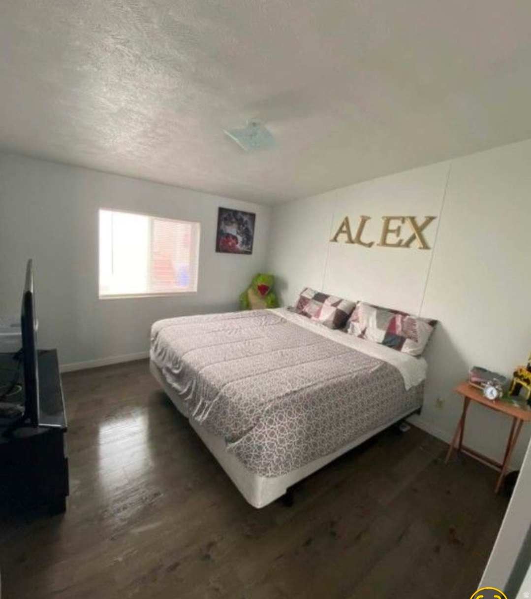 BROOKSIDE - Residential