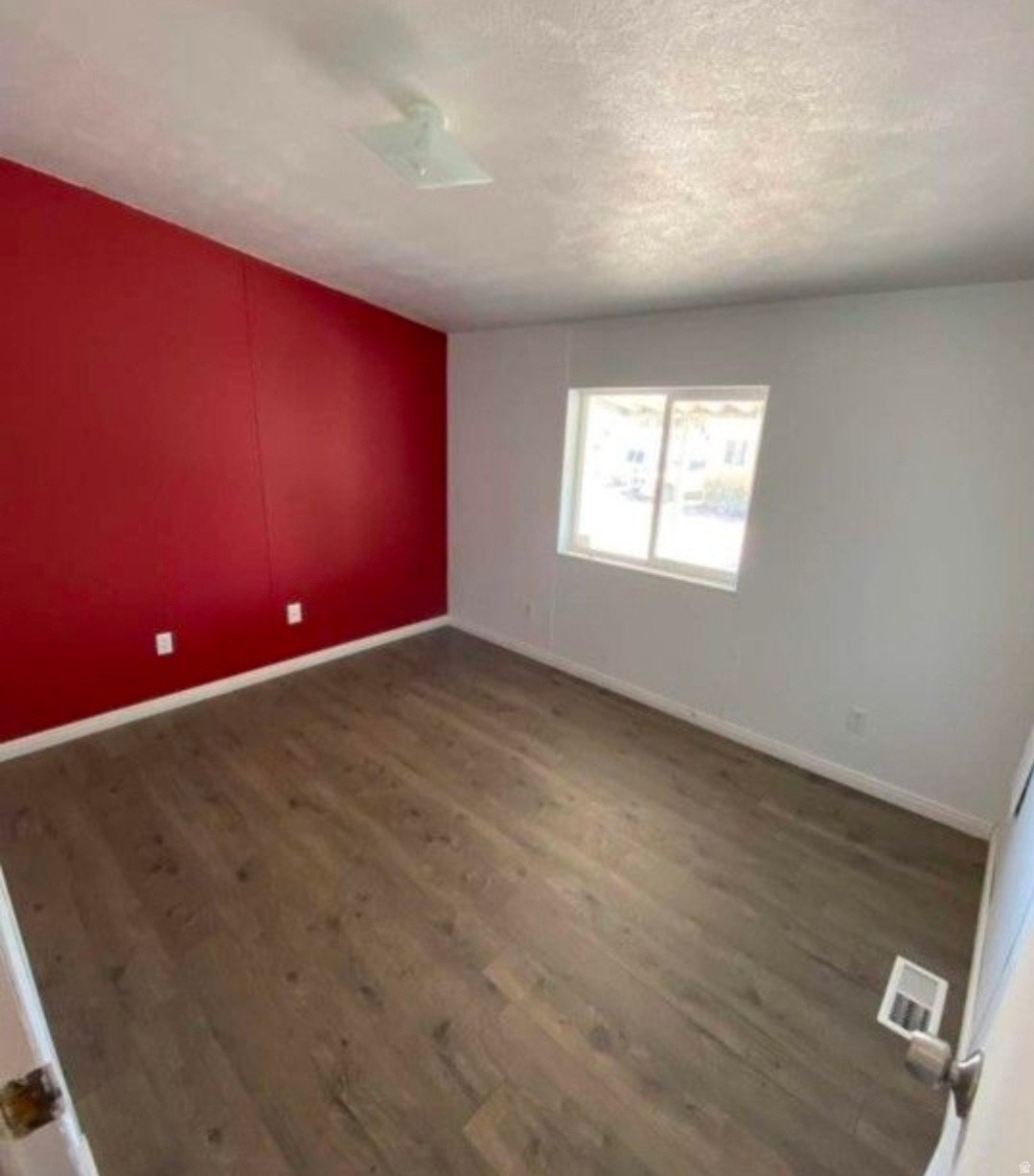 BROOKSIDE - Residential