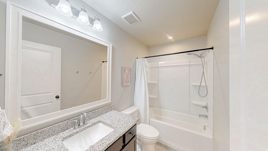 Photo of 2647 N WALLACE WAY, Lehi, UT 84048 (MLS # 2132195)