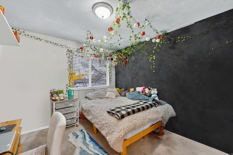 Tiny photo for 58 E 700 S, Kaysville, UT 84037 (MLS # 2123509)