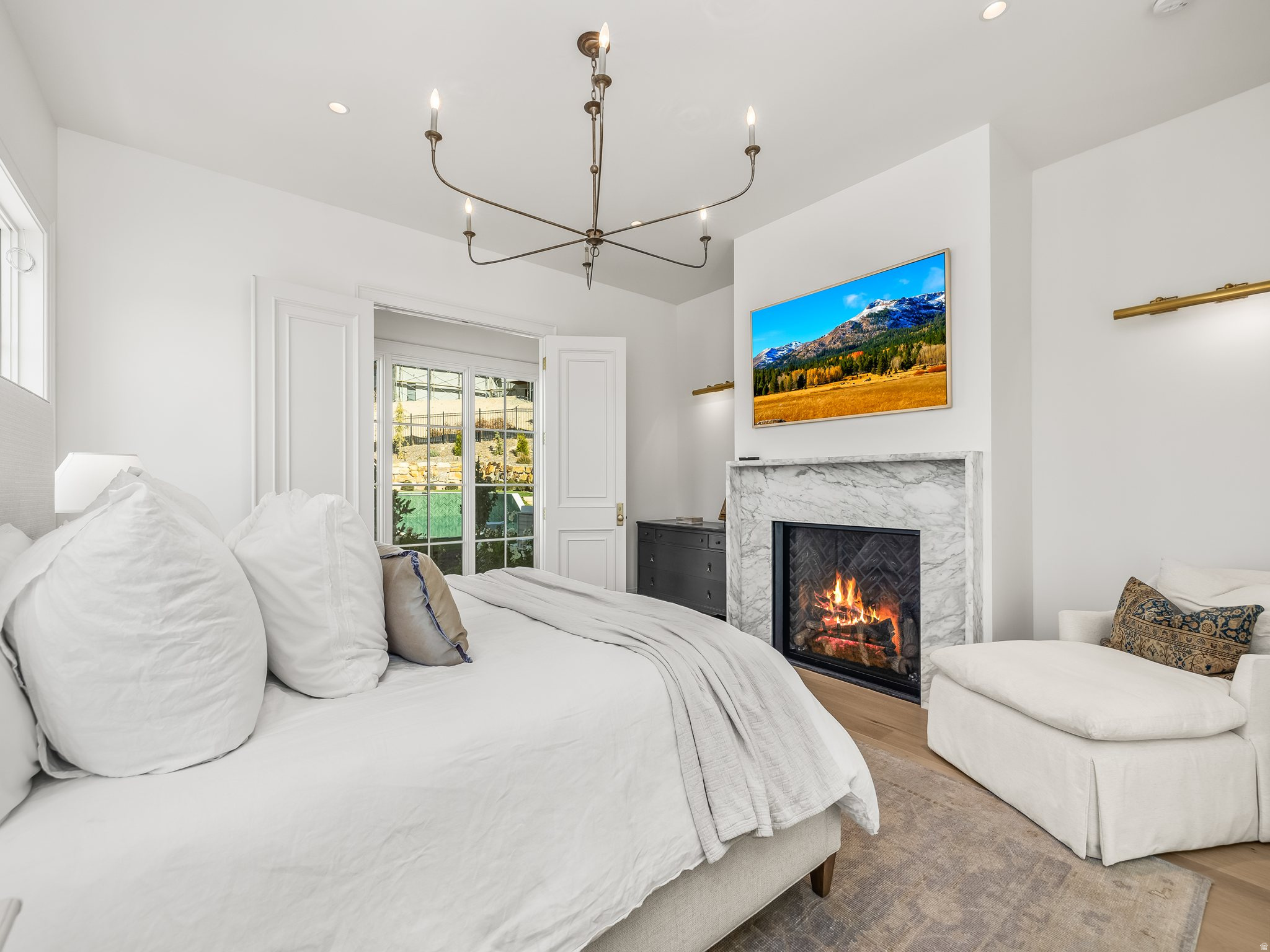 HIDDEN HOLLOW COVE - Residential