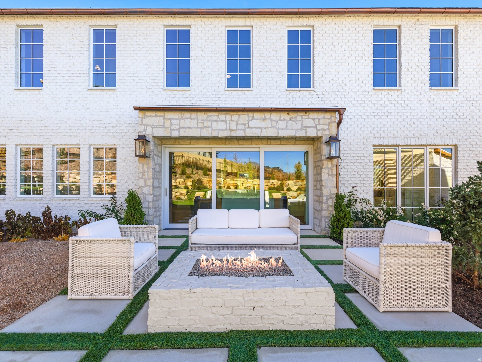 HIDDEN HOLLOW COVE - Residential