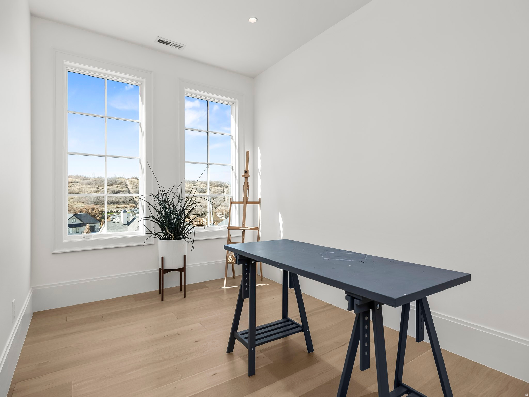 HIDDEN HOLLOW COVE - Residential