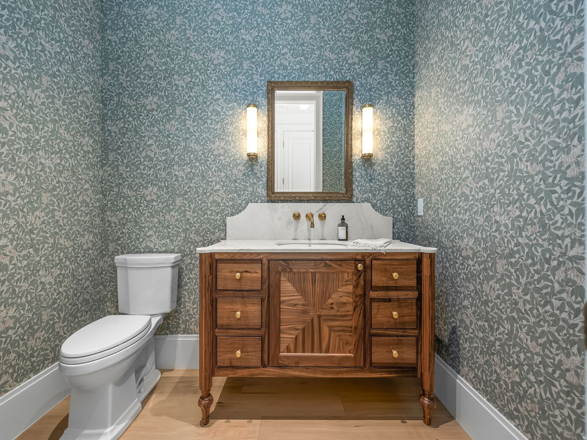 HIDDEN HOLLOW COVE - Residential