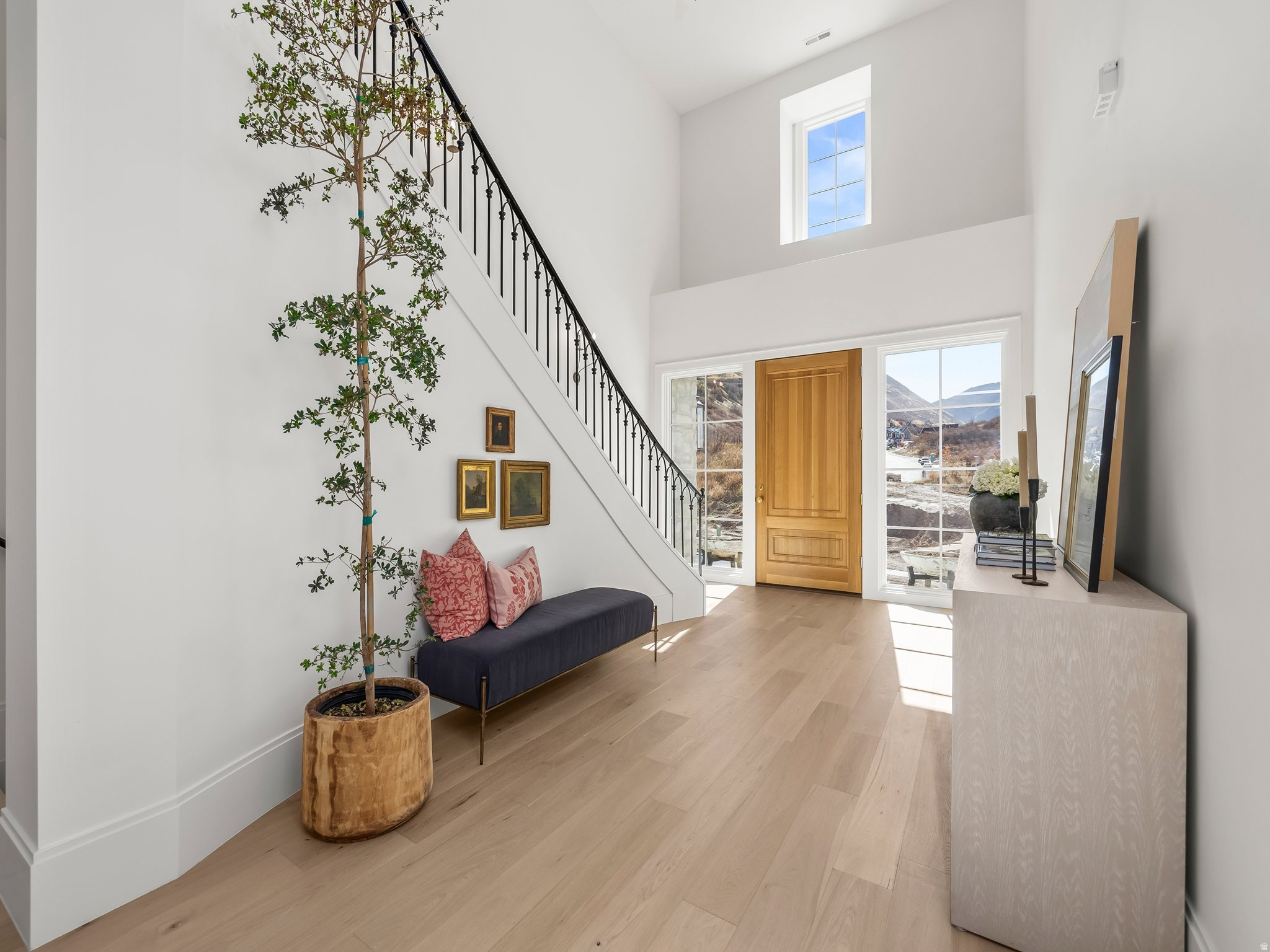 HIDDEN HOLLOW COVE - Residential