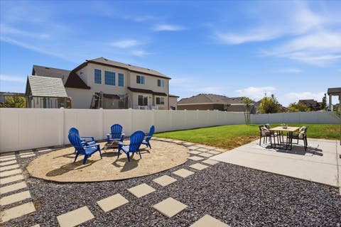 Tiny photo for 3411 W BLUE CRANE DR, Clinton, UT 84015 (MLS # 2179570)