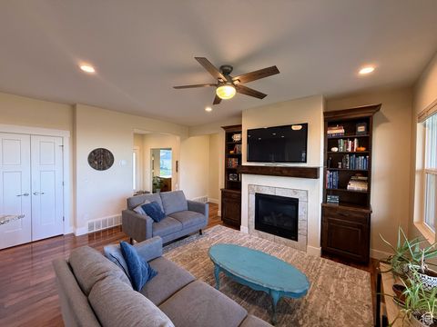 Tiny photo for 891 E 240 S, Tooele, UT 84074 (MLS # 2117644)