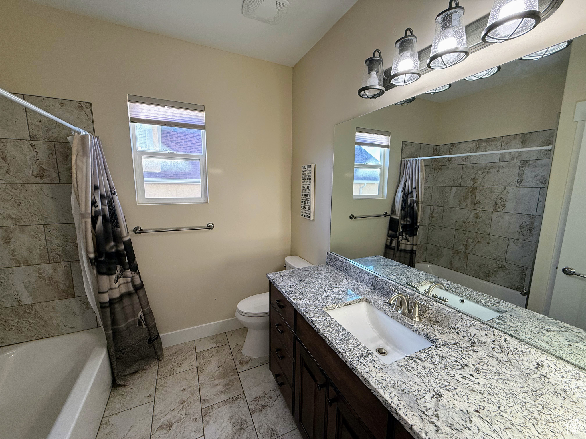 VISTA LINDA SUBDIVIS - Residential