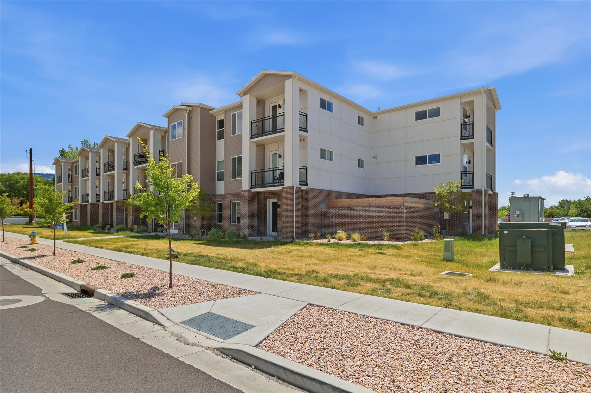 MORRELLI APARTMENTS - Residential