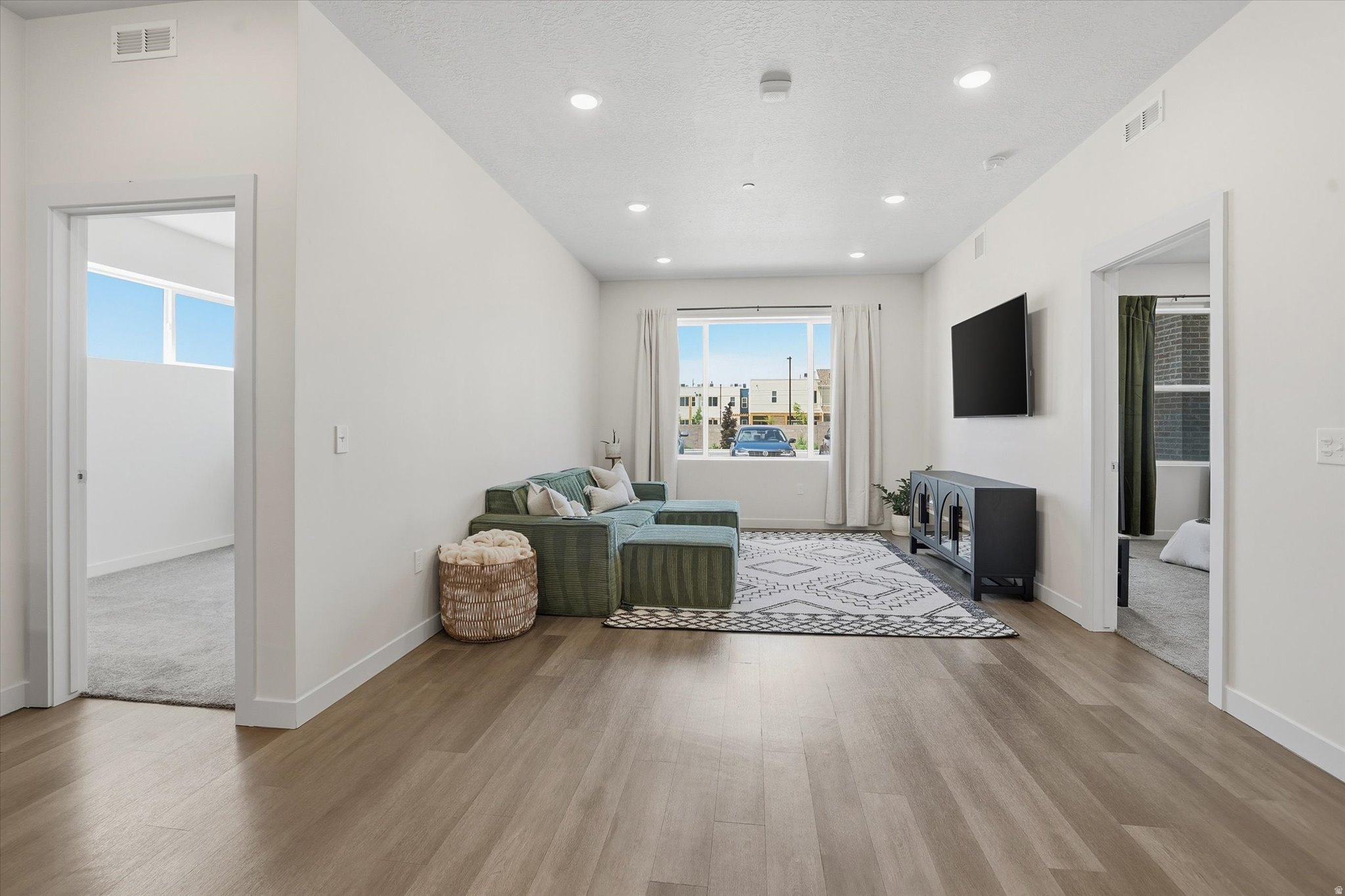 MORRELLI APARTMENTS - Residential