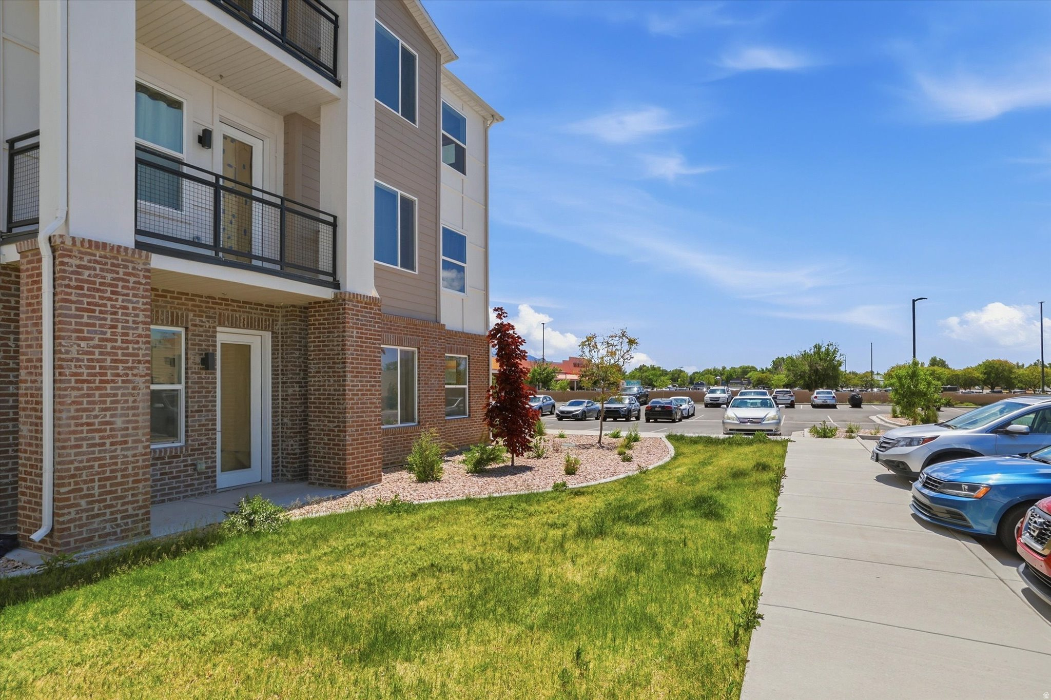 MORRELLI APARTMENTS - Residential