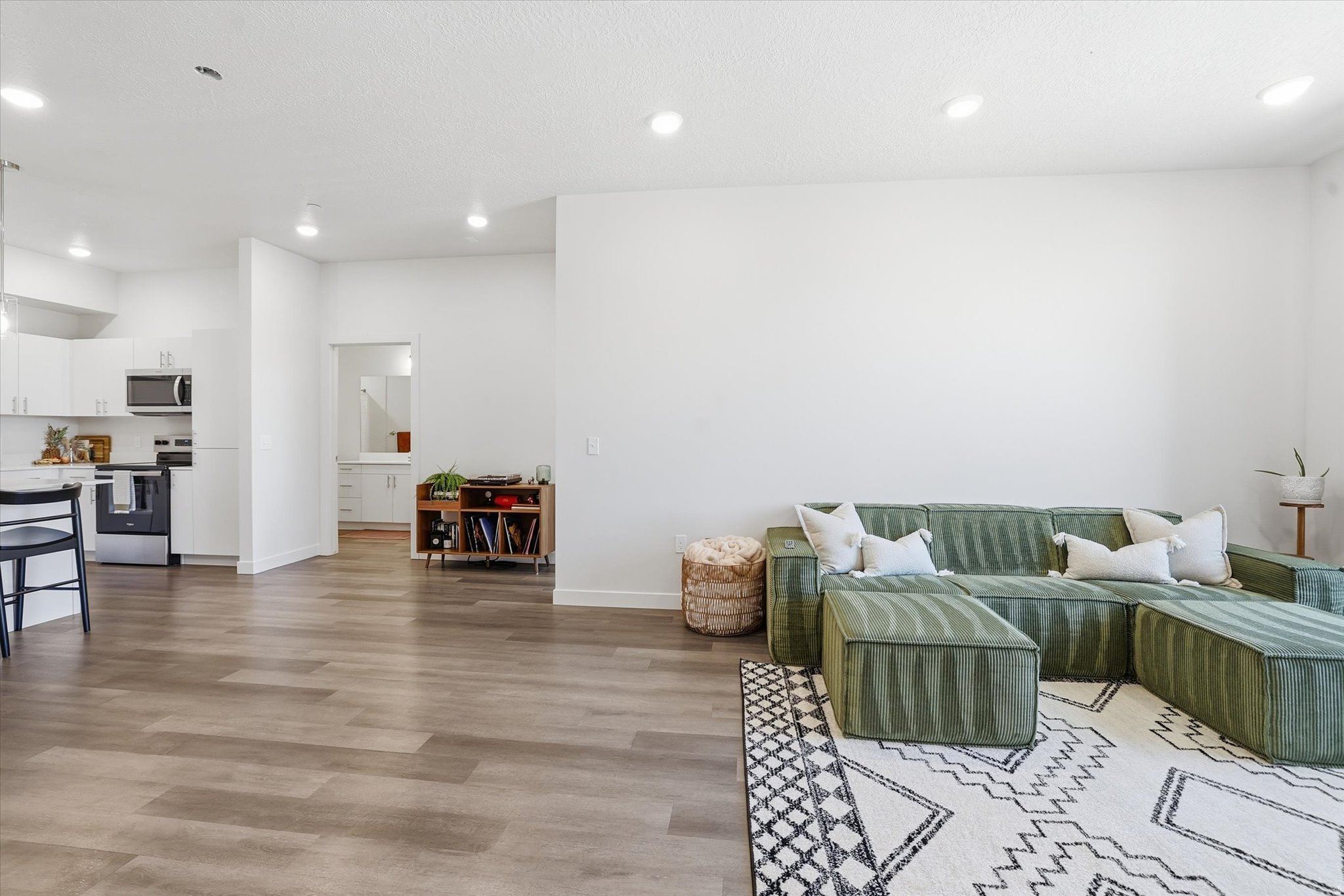 MORRELLI APARTMENTS - Residential