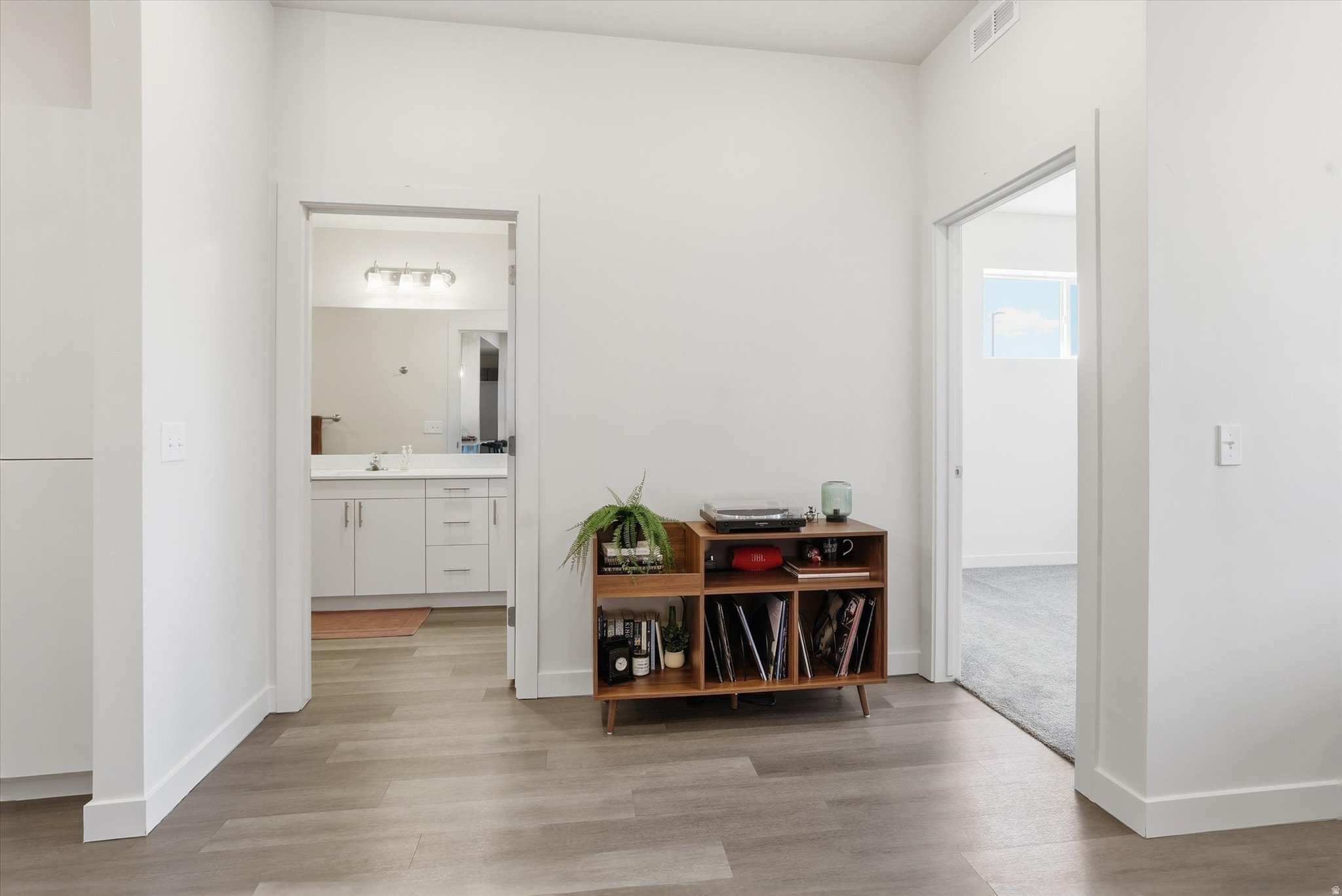 MORRELLI APARTMENTS - Residential