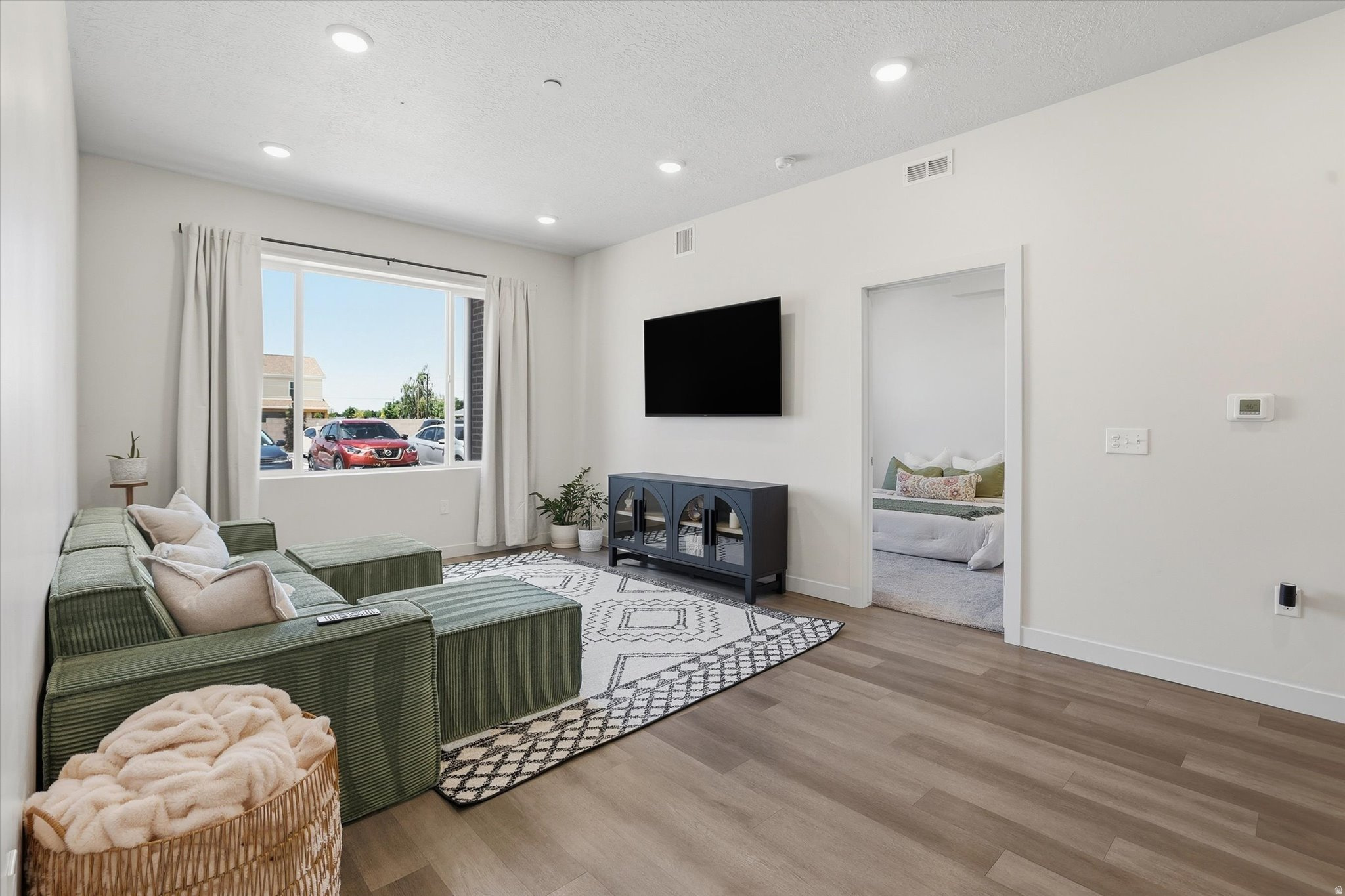 MORRELLI APARTMENTS - Residential