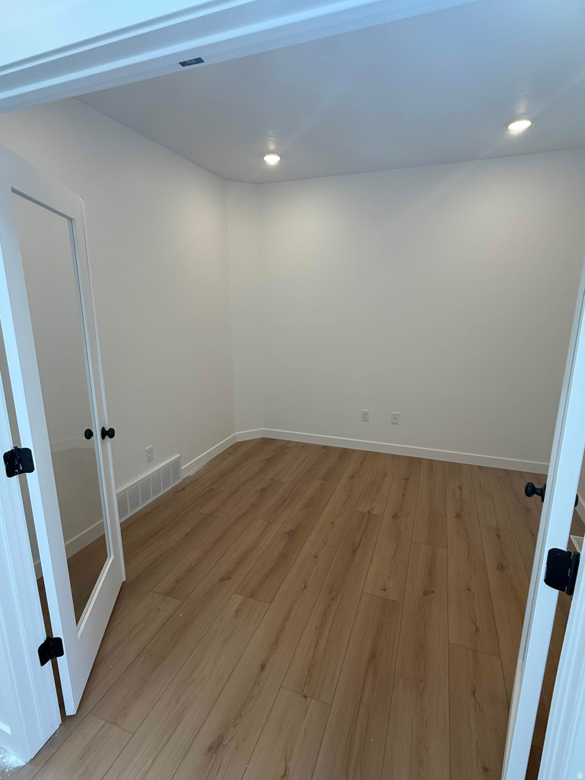 FREEDOM VIEW COVE - Residential