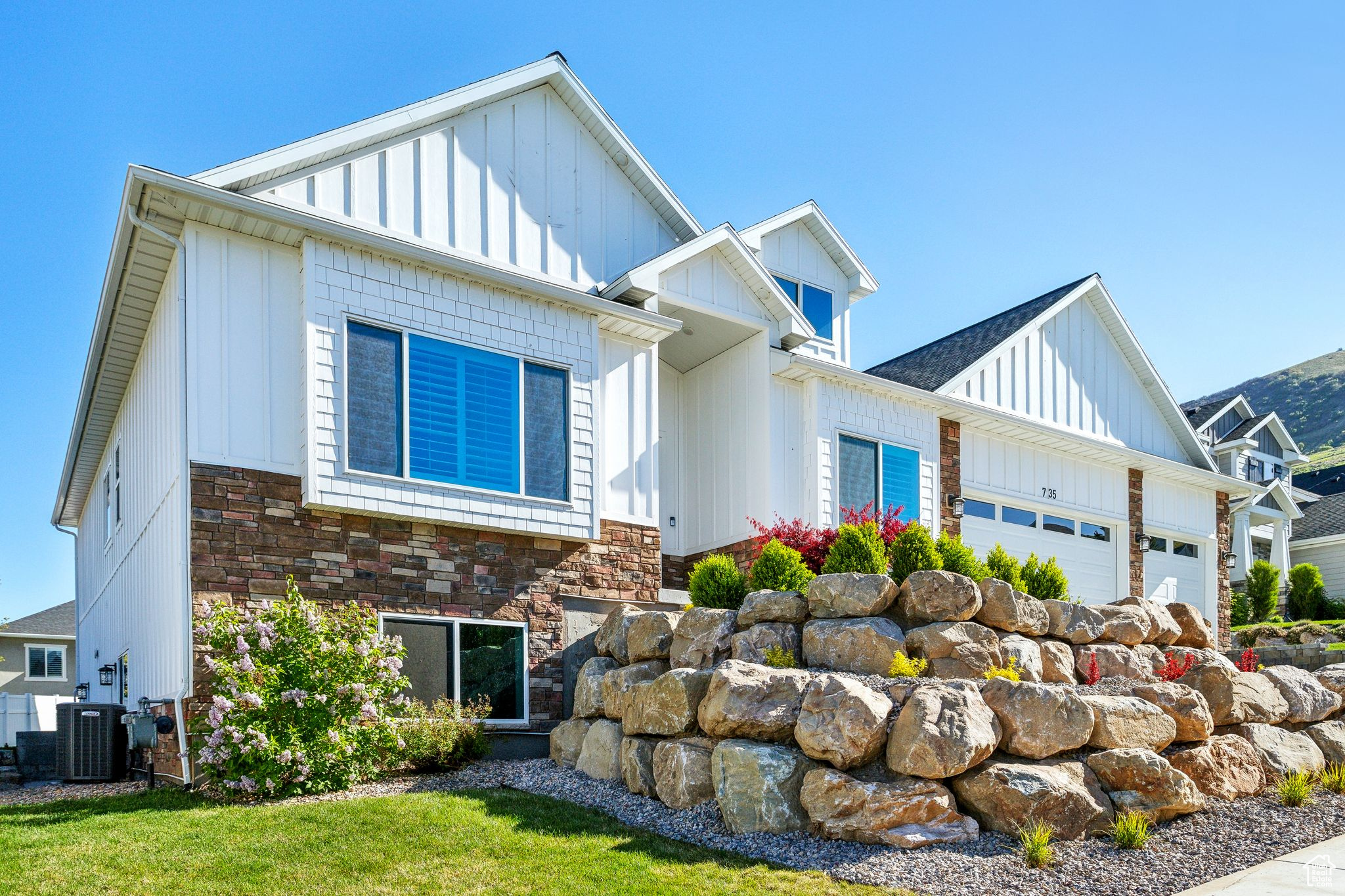735 E 850, Centerville, Utah image 2