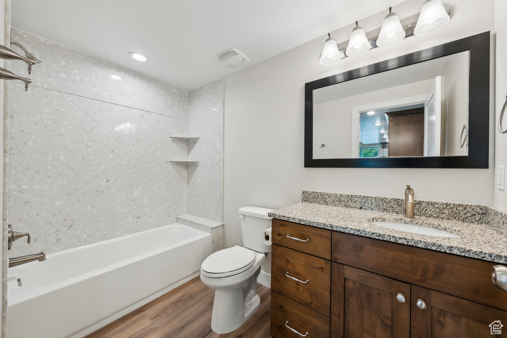735 E 850, Centerville, Utah image 33
