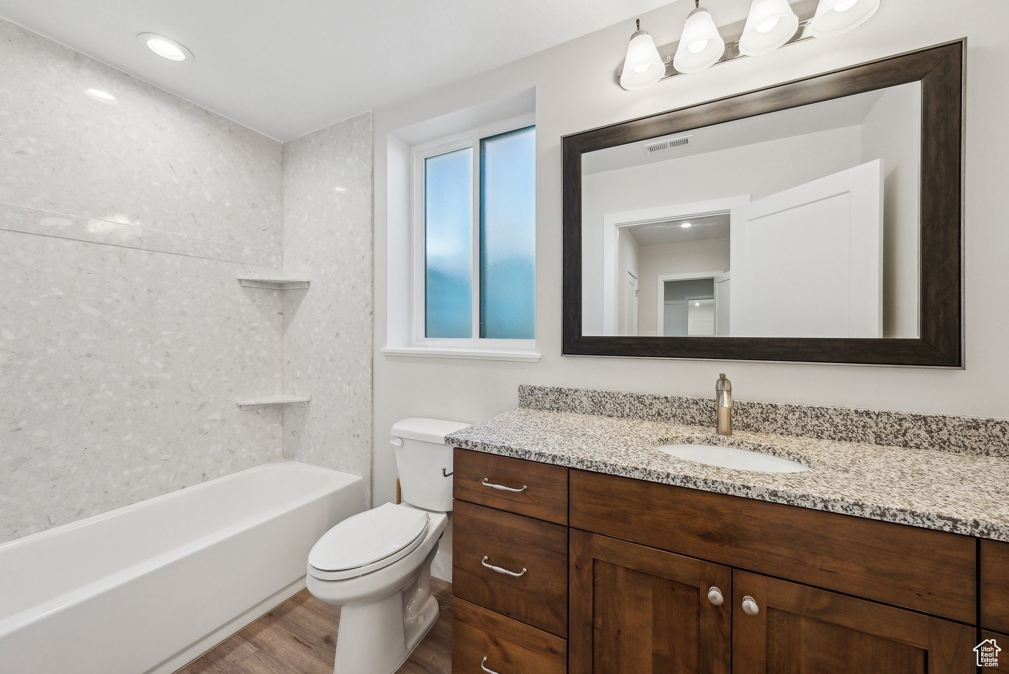 735 E 850, Centerville, Utah image 41
