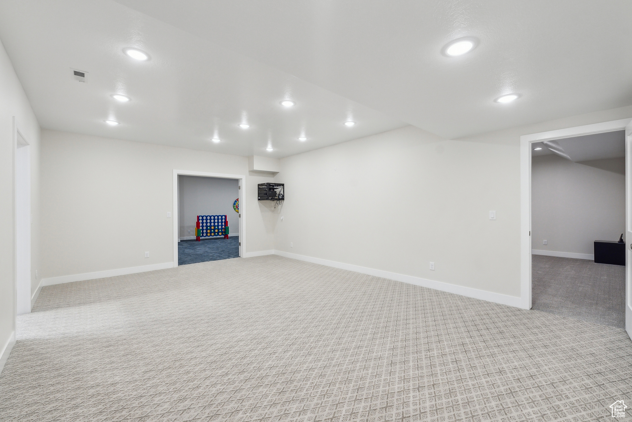 735 E 850, Centerville, Utah image 35