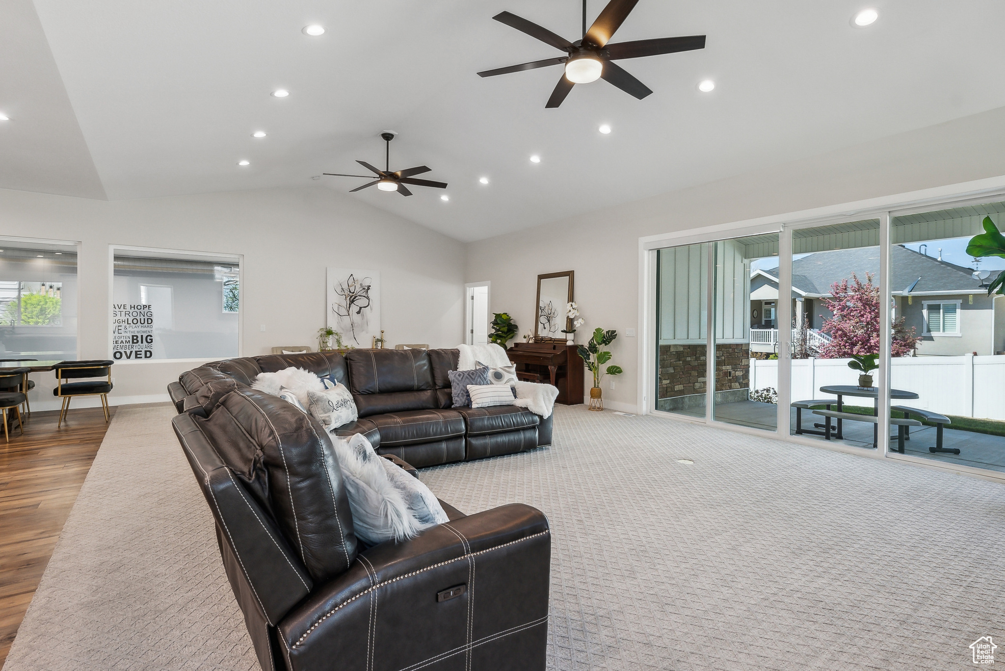 735 E 850, Centerville, Utah image 24