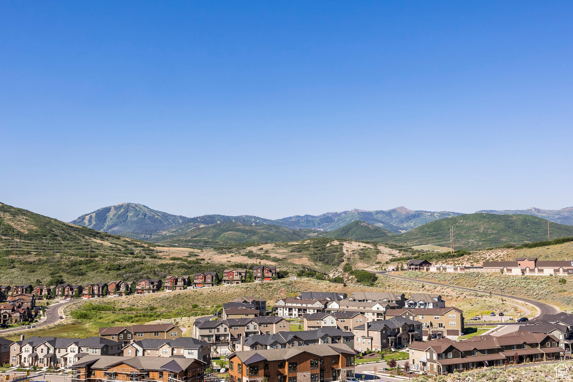 BLACK ROCK LUXURY CO - Residential