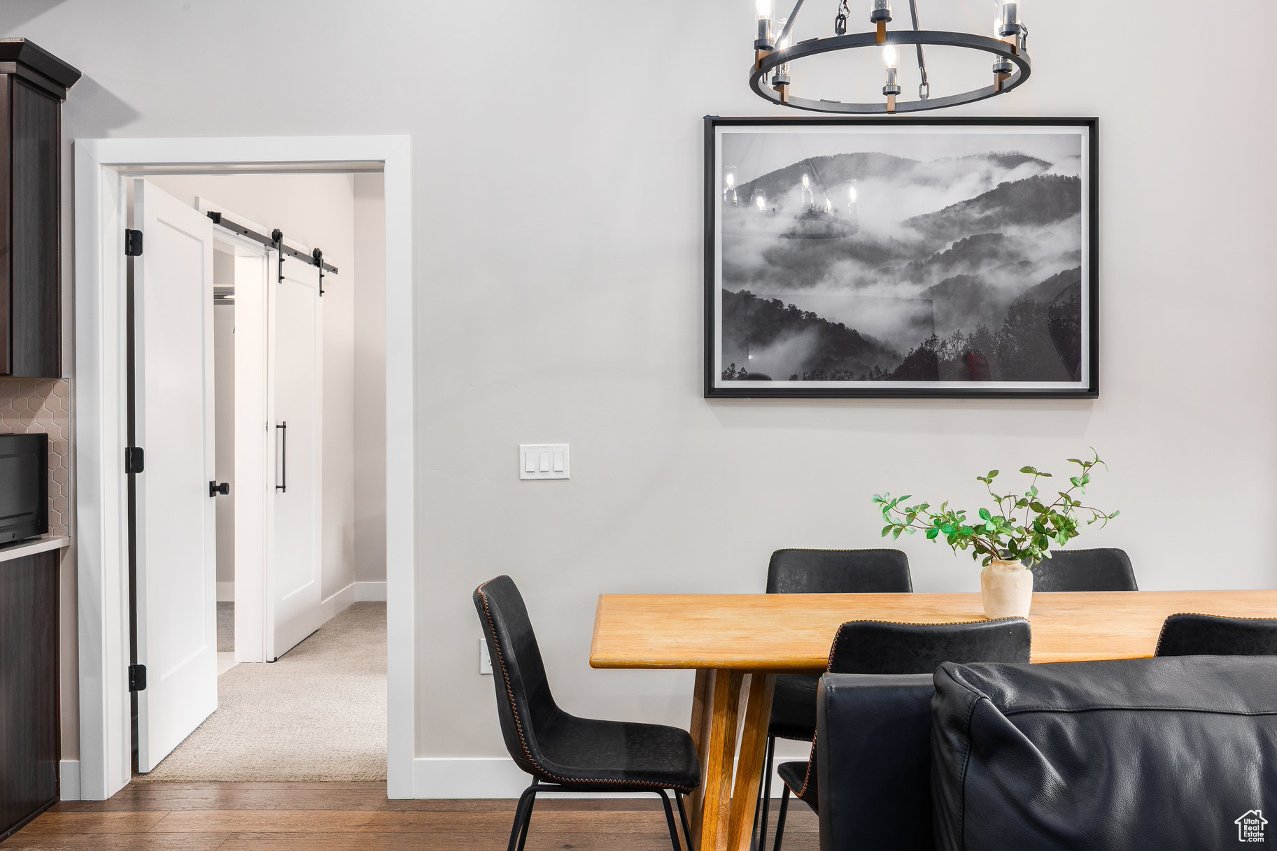 BLACK ROCK LUXURY CO - Residential