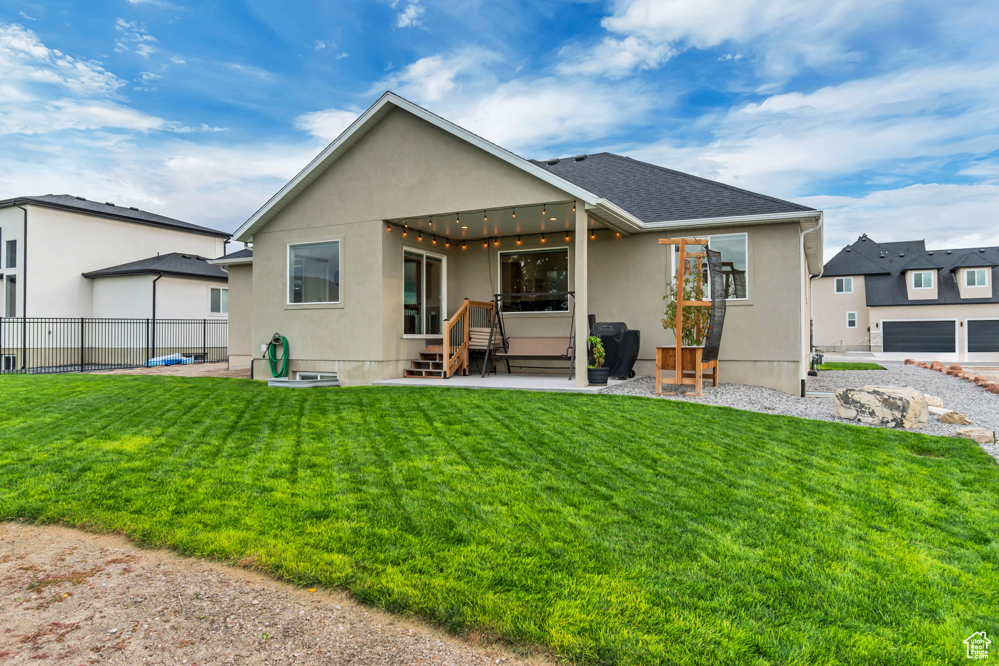 SUNNYSIDE ESTATES - Residential