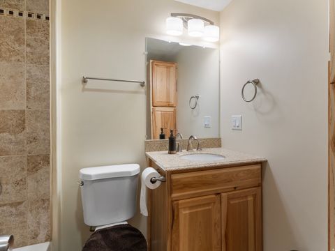Tiny photo for 3059 W UINTA PINES CIR, South Jordan, UT 84095 (MLS # 2140772)