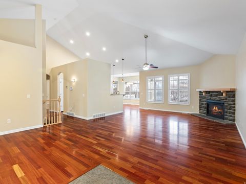 Tiny photo for 3059 W UINTA PINES CIR, South Jordan, UT 84095 (MLS # 2140772)