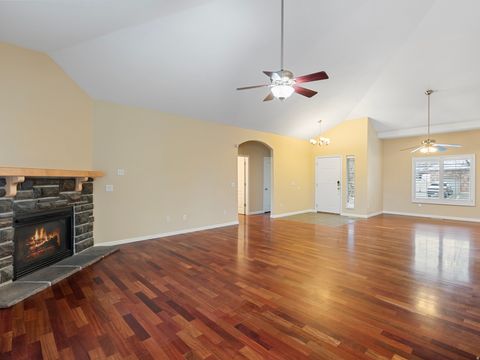 Tiny photo for 3059 W UINTA PINES CIR, South Jordan, UT 84095 (MLS # 2140772)