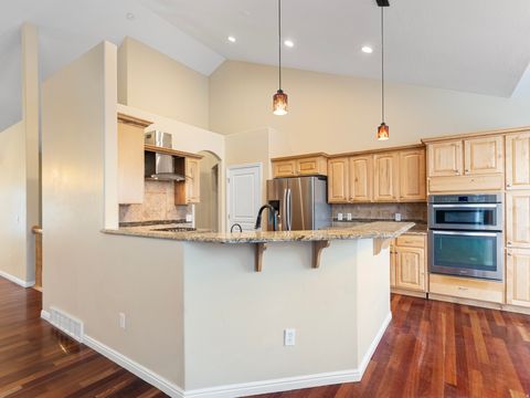 Tiny photo for 3059 W UINTA PINES CIR, South Jordan, UT 84095 (MLS # 2140772)