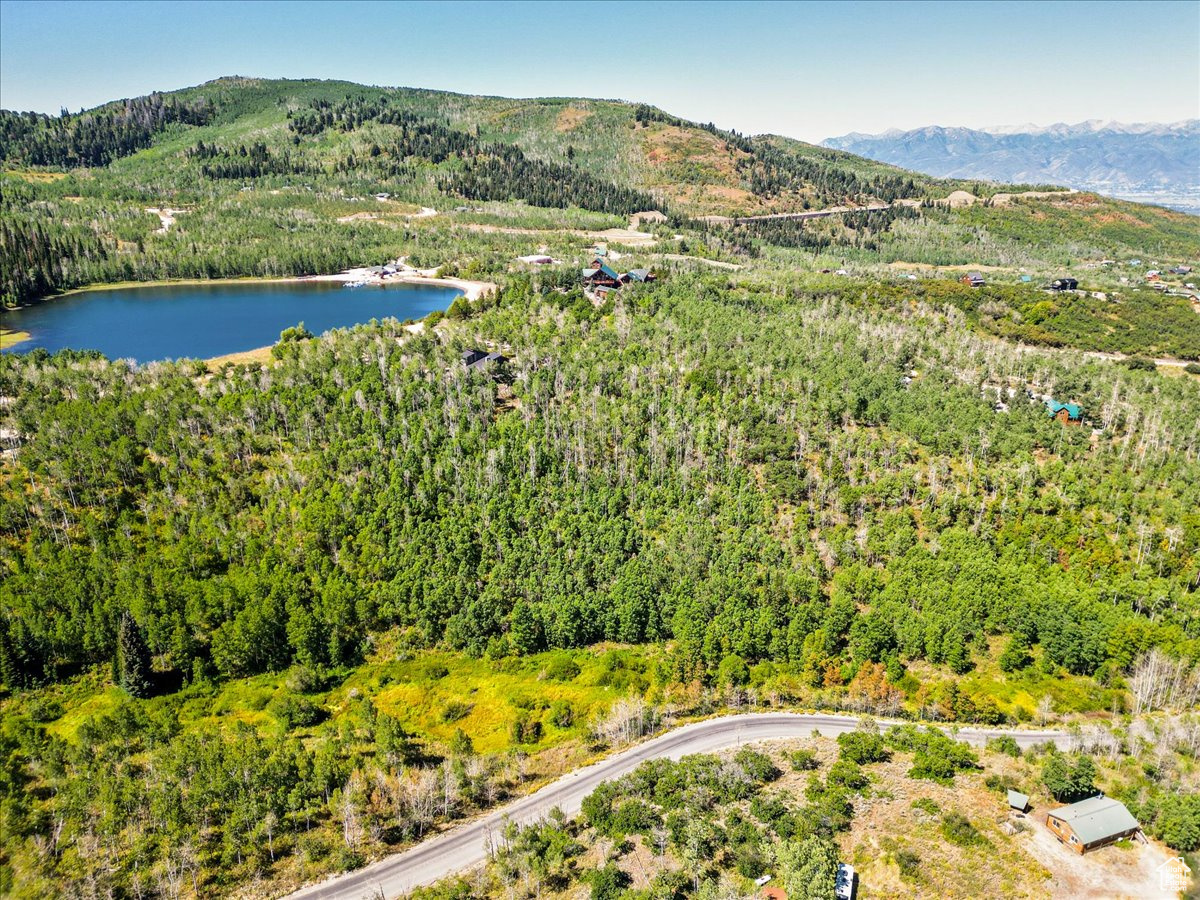 TIMBER LAKES - Land