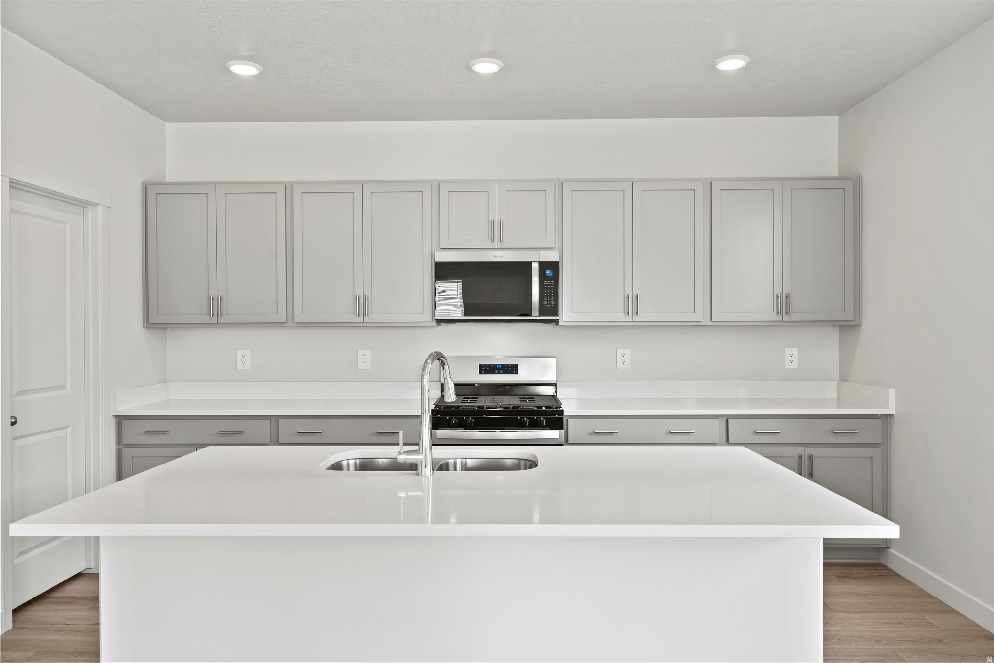 VISTA MEADOWS - Residential